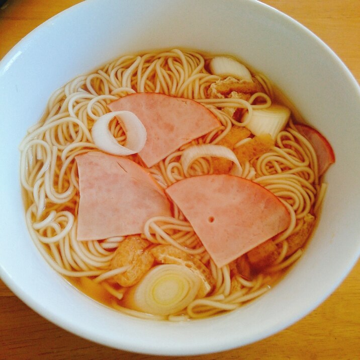 ハム 油揚げ 長ネギのにゅうめん